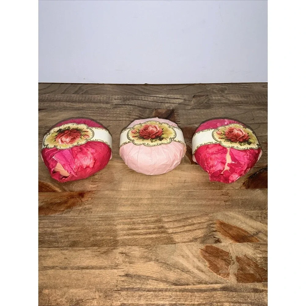 Vintage Victorian Edwardian Rose Beauty‎ Perfumed Soaps Germany NOS Set of 3
